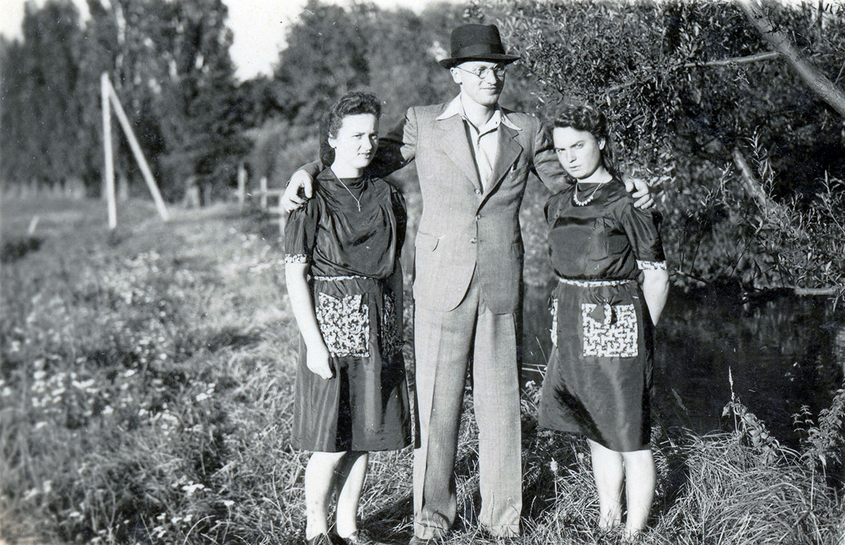 Willy, Lena, and Hilda in Austria
